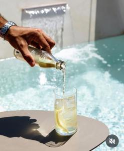 Suite Capurso a due passi da Bari jacuzzi e giardino privato