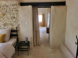 Renovated Bastide Among Vineyards Near Uzès