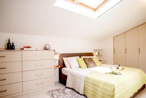 Apartment with terrace SAN FREDIANO AREA -4 people