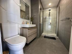 Panoramic Penthouse Stay Front & Back Terraces