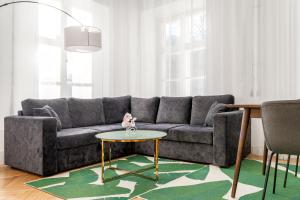 2BR 98m2 apartment in Old Town with View and Free Parking!