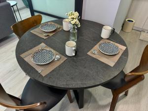 Jesselton Quay High Level City View 5 Pax