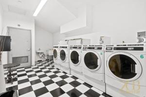 Fabulous 1 Bedroom in the Heart of Manhattan