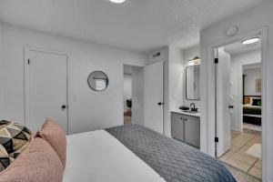 Near Boone Pickens Stadium - Stillwater Stay