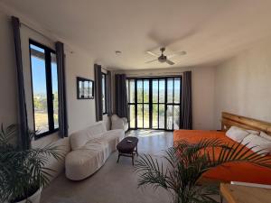 Casitas Boutique Studios