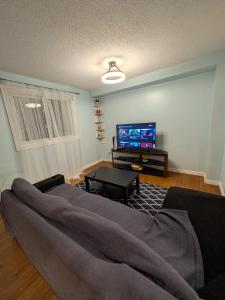 Cozy Belleville Retreat Near DT & Waterfront