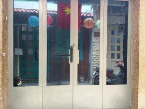 House of Charlie & Ren