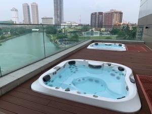 Cinnamon Life Residencies - Luxury 2 Bedroom Apartment 18th Floor