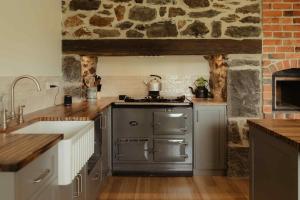 Cosy 2 bedroom cottage with farmland views 15 mins from Ballarat