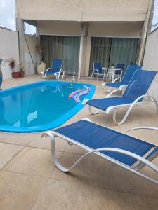 Casa com Piscina da Treze - 600m da Praia - Guarujá Enseada