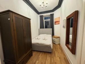 Montys Residence - 10 Guests 7 Beds City Centre