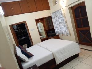 A V Palace Guest House Raika bagh Jodhpur