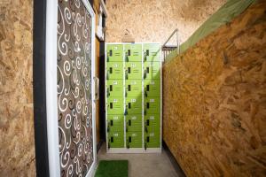 Gina hostel kohlanta