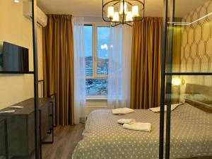 LUXURY Apartment in Podil Plaza & Residents