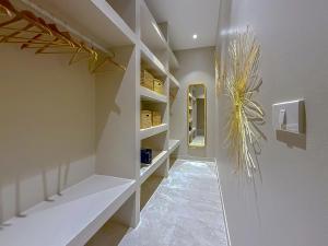 Villa Souimanga 2Bed Balinese style Garden & Pool