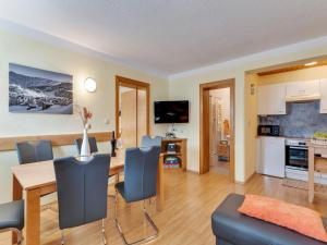 Apartment in Fiss near Ski Lifts