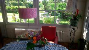 B&B / Chambres d'hotes Maison Lepie : Chambre Double avec Salle de Bains Privative