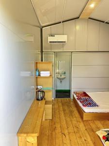 Người Giữ Rừng- Nhà hàng và Du Lịch Sinh Thái