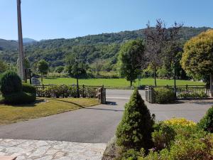 Apartamentos El Pedrayu