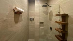 La Casa de María 11:11