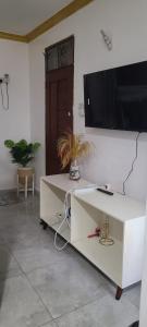 Nayas Haven Studio Bamburi Mwembeni