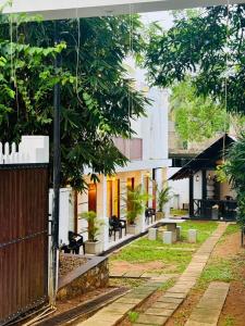Tikla safari lodge