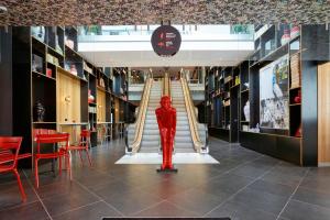 citizenM Paris La Défense