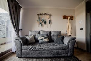 Departamento con gran terraza y hermosa piscina