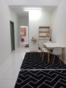 Alfateh MU5L1M Homestay