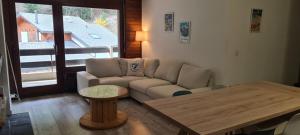 Appartement proche remontées refait à neuf