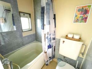 AAt Hotel アーバンハイツ小菅201