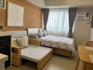 12th Floor Studio for 4 - Avida Aspira Haven near Ayala Mall City View