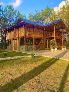 Than Uyên Pineforest Homestay