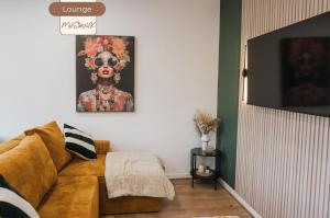 3BR House By MyStayUK Short Lets & Serviced Accommodation Manchester With Free Wifi & Free Parking