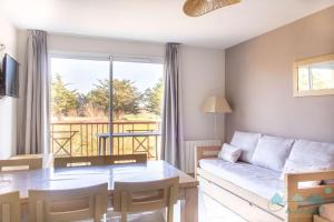 110 - Appartement duplex 6 personnes vue sur Golf.