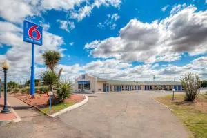 Motel 6-Van Horn, TX - Sierra Blanca