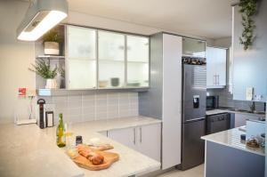 Bloubergstrand Close to Beach with views Blouberg Heights 105