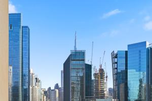 Dubai 1BR High Floor - Stunning View 1min Downtown and 2min to Metro - 2 Apartment available