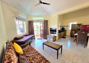 Golden Sea Blue, 1 bhk Beach apartment