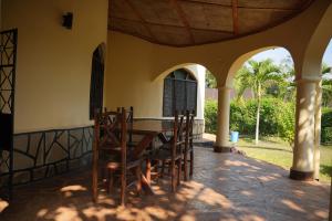 Cozy 1-BR Garden Cottage near Diani Beach