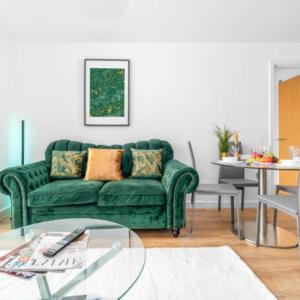 City Centre 2 Bed Apartment - JQ - Netflix - Fast WiFi 205H