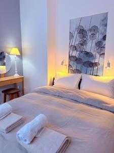 Elegant Flat Z near Marousi Hospitals by PromosHomes