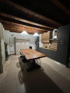 Spaziosa Casa Indipendente - IRIS