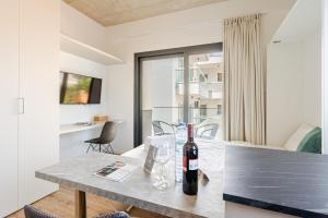 YAMAS Urban LIving Platinum Key