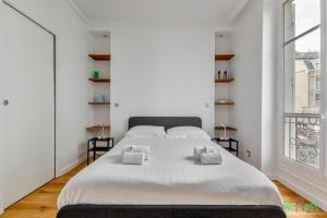 Saint Dominique 2 - KP - Apt for 4 in heart of Paris near Eiffel tower