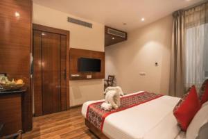 Hotel The Gross Infinity Near Delhi Airport