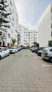 Modern apartment in Hay Essalam famille