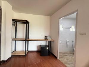 Lucky 9 Airport Hotel Phuket