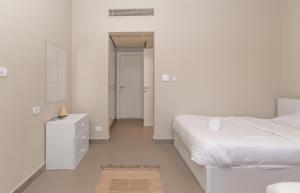 4 Bdr Villa with private heated pool in Sabina