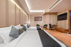 Hotel TuLip Near Delhi Airport,A block road no 4 street no 10 mahipalpur new delhi